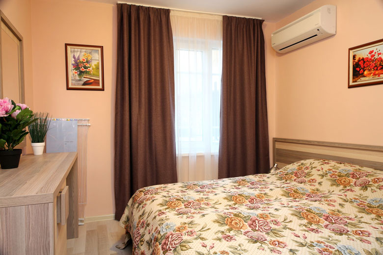 Image from Apartment 1